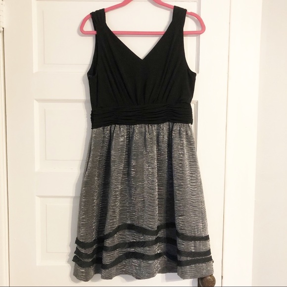 Max & Cleo Black & Silver Cocktail Dress - Size 12 - Picture 2 of 4
